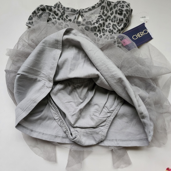 Cherokee short sleeve infant dress 9mo. - Picture 2 of 5